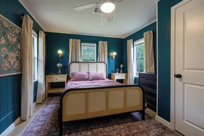 Image de Fun 3-bedroom Fully Fenced Lake Getaway- Awesome Outdoor Space!