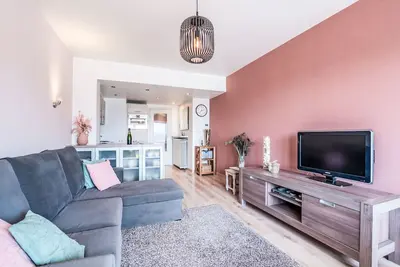 Image de Bella I with parking and harbour view by Interhome