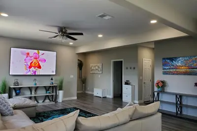 Image de Completely Remodeled and Modernized Smart Home in Payson