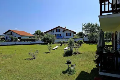 Image de Hendaye, A 5mn à pied de la plage, bel appartement wifi et place de parking.