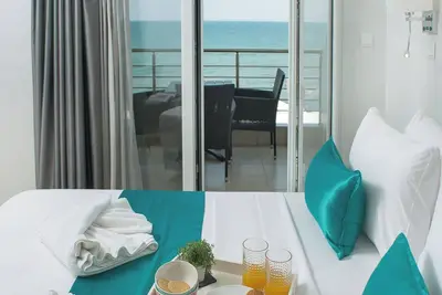 Image de Lux Vip Apartments : Studio apartment with sea view\nThe whole apartment