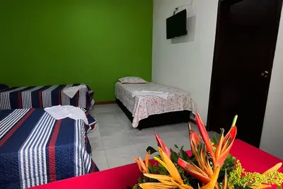 Image de Cozy 3-bedroom house with WiFi, air conditioning, in the center of Leticia.