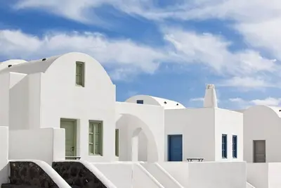 Image de Spacious 3-Bedroom Villa with Volcano View
