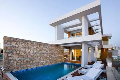 Image de Spacious 3 Bedroom Villa with Private Pool Ac