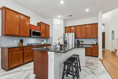 Tch - Spacious 4bd/3. 5ba Richardson Home w/ Office