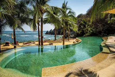 Image de Luxury two bedroom Villa in the exclusive Punta Garrobo development