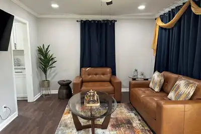 Image de Modern Retreat in Greensboro
