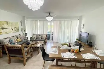 Image de Sunny Caribbean Apartment with Pool