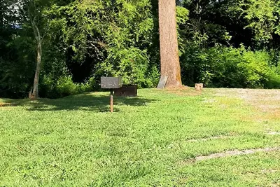 Image de Serene campground in Andrews Nc on The Valley River.