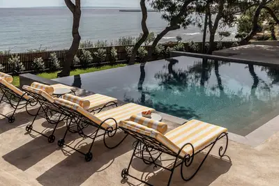 Image de 2 Bedroom Beachfront Villa with a Private Infinity Pool