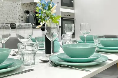 Image de Spring Escape: Spacious 3-Bed Apartment Near Shepherd’s Bush Station
