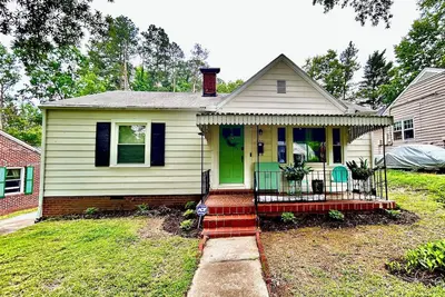 Image de Welcome to the Bull City Bungalow!