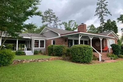 Image de Happy Day at Lake Murray - Rare Covered Dock