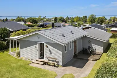 Image de Belle maison de 3 chambres à Bogense