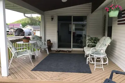 Image de Charming 3-bedroom house next to the bike trail