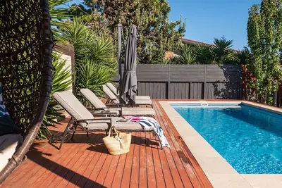 Image de Sunrise Oasis | Luxe Pool, Spa & Cinema