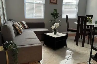 Image de Luxury Apartment in Elizabeth, Nj. Near to Newark Airport.