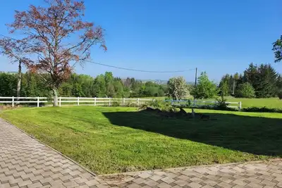 Image de Loft spacieux en pleine forêt