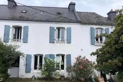 Image de 3 maisons Propriété bord de mer