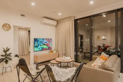 Image de Tuam on Top! Sleeps 5