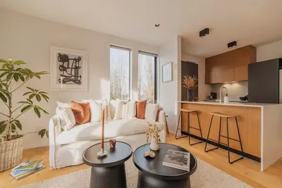 Image de Chic and Contemporary Living at Cambridge Terrace