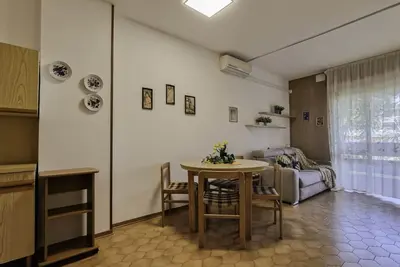 Image de Appartement charmant et serein près de la plage de Pluton