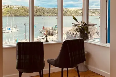 Image de Designer Kinsale home with harbour views