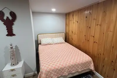 Newly renovated motel garden rooms heart of boothbay affordable great hospitaliy