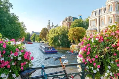 Image de 200m2 Amsterdam home with private rooftop in the city center