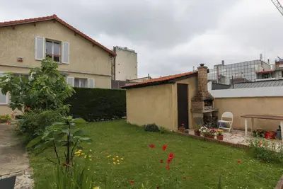 Image de Grande Maison avec jardin à Courbevoie