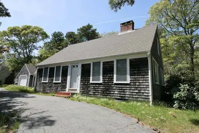 Image de Eastham Beach Haven - Spacious 3-Bedroom Retreat in the Heart of Eastham, Ma