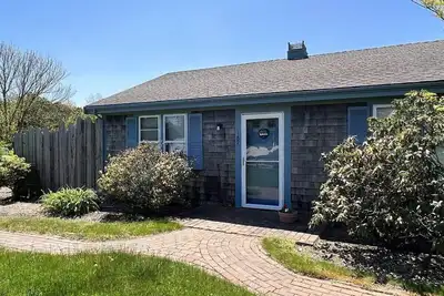 Image de Walk to Nauset Historic Apartment/Home