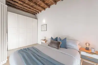Image de New! Spanish Steps Design Flat