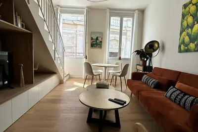 Image de Appartement duplex La Collégiale \nPlein centre historique