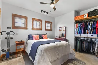 Image de Cozy apartment attached to our farmhouse.