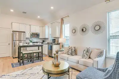 Image de Rosenberg Apartment, 10 Mi to Smithers Lake