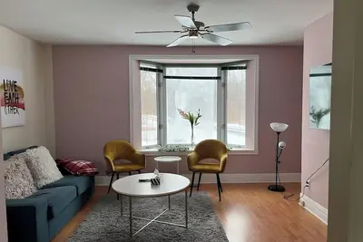 Image de Charming house in a quiet area of Brossard, fully equipped and fully furnished