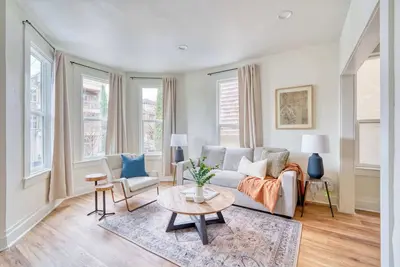 Image de Nob Hill Retreat - Steps to Nw 23rd Shops & Fast Wifi