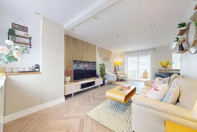 Image de Charming 3-Bed Wimbledon Home with Garden Views, Parking & Great Location