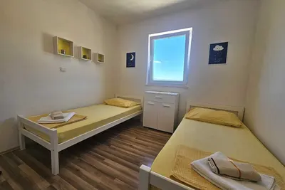 Apartment Tara for 4 people