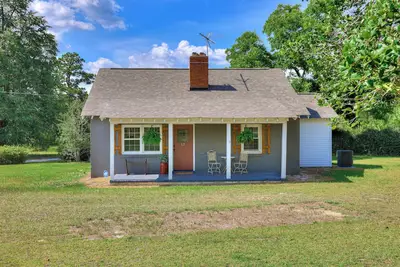 Image de Cozy Magnolia Cottage at Mill Race Farm, Bring your horse, 10 minutes to Aiken