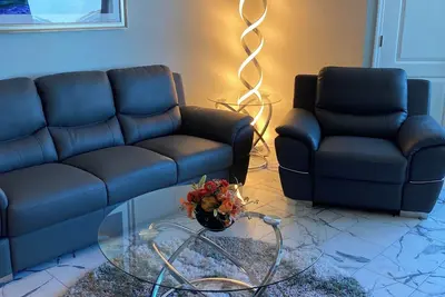 Image de Beautifully updated condo directly on the Gulf of Mexico with breathtaking views