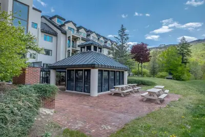 Image de Riverside Condo w\/Pool!