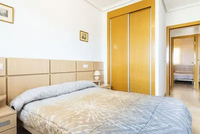 Image de Joli appartement pour 4 personnes avec Wifi, piscine, climatisation, Tv, terrasse et parking