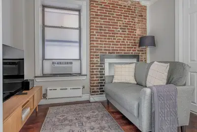 Image de Classic Nolita 1br w/ W/D, near Groceries & Shopping, by Blueground