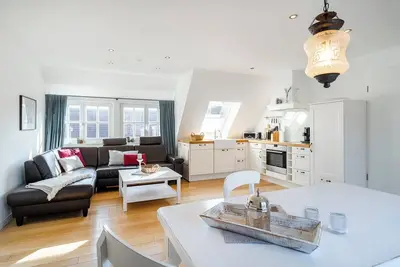 Image de Tapetenwechsel: Entspannung pur in Zentraler Ferienwohnung in Greetsiel