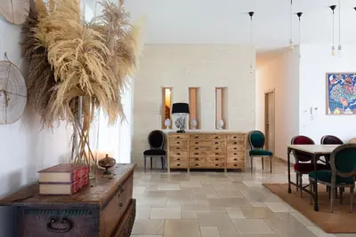 Image de Villa with pool nestled in the typical Apulian landscape, between olive groves and the sea