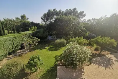 Image de La maison dans la colline