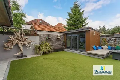 Image de Bournecoast: Spacious modern flat - garden - parking - near sandy beach - Fm9607