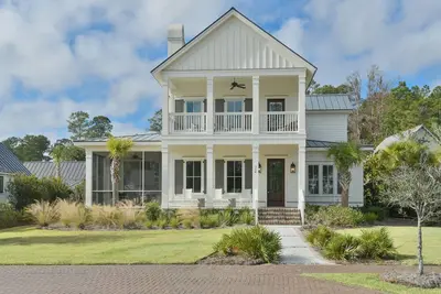 Image de Montage 3br w\/Lagoon Views, Newly Constructed, Moreland Village Home 5602